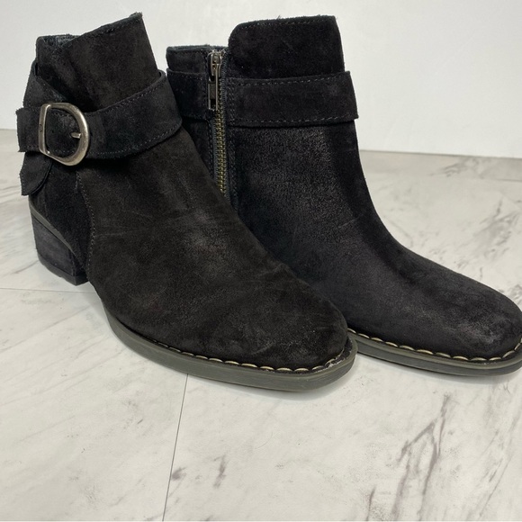 New! Born Morocco Black Distressed Bootie 6 1/2 - Picture 9 of 14